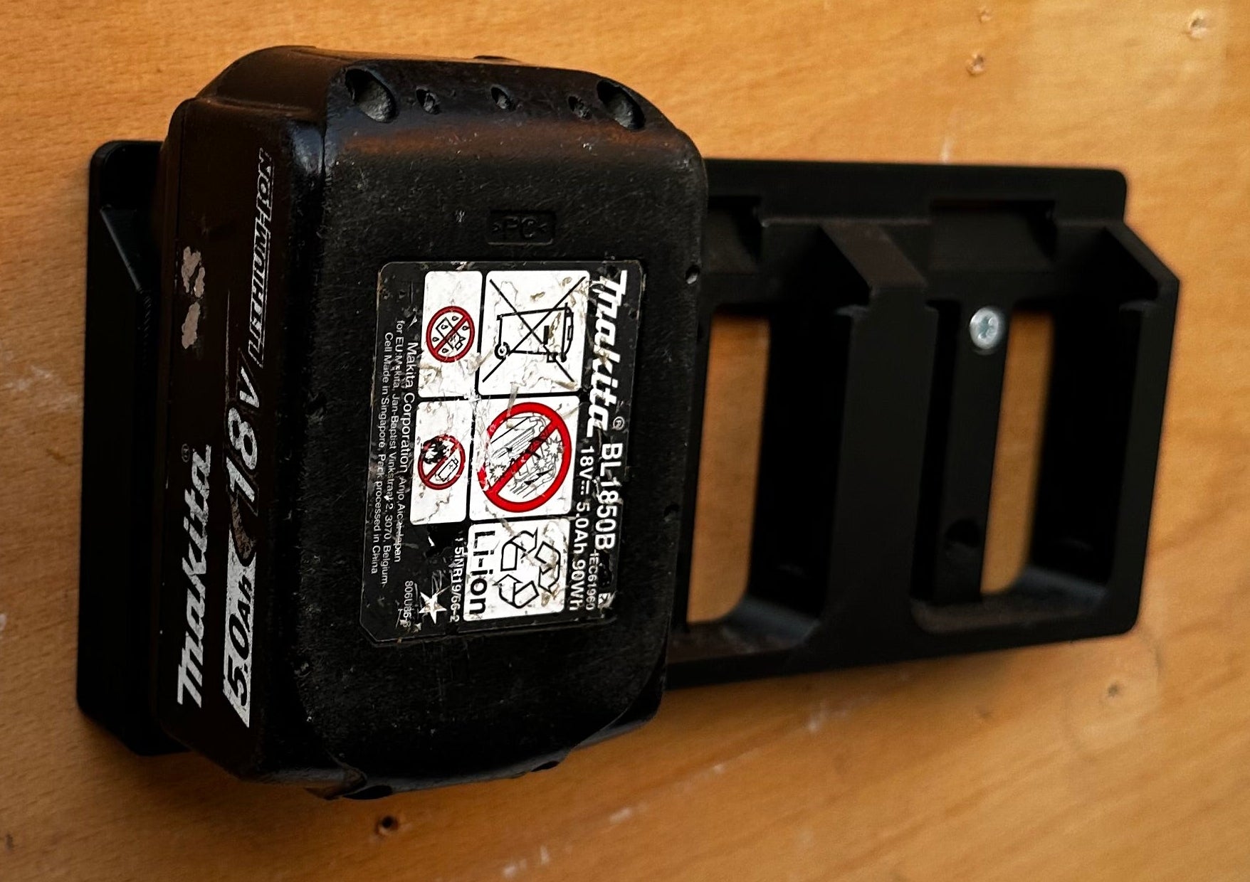 Makita 18V Battery Mounts- Single - Double - Triple Mount