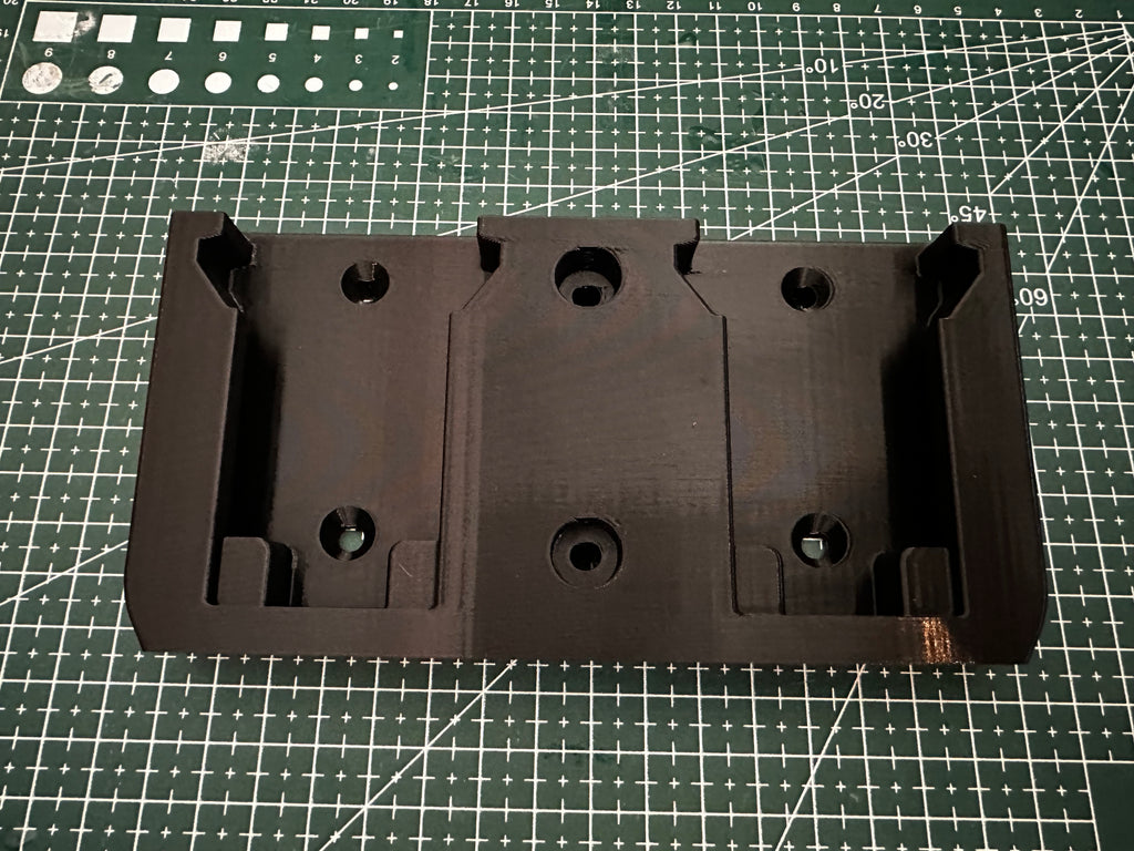 Milwaukee M18 Battery Mounts - Van - Shed - Garage - DIY - Trade - UK Seller - In stock - Fast Shipping